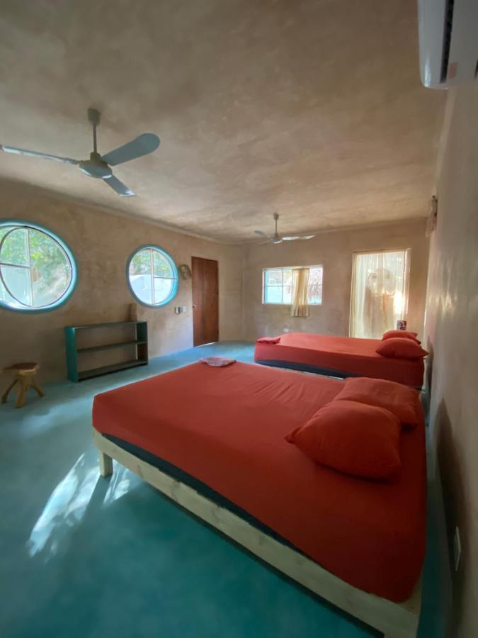 Hostal Mulut Tulum Exterior photo