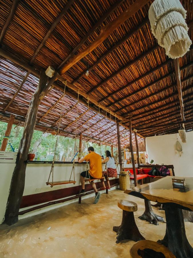 Hostal Mulut Tulum Exterior photo